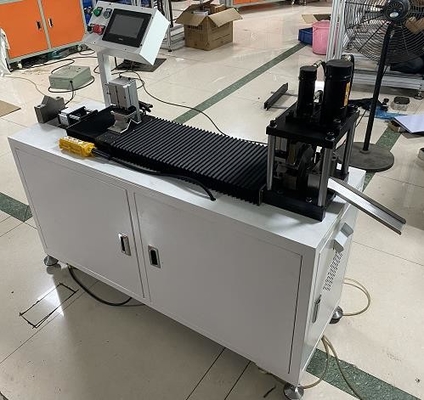 220V Air Filter Making Machine , 7pa Card Cover Pneumatic Pressing Machine